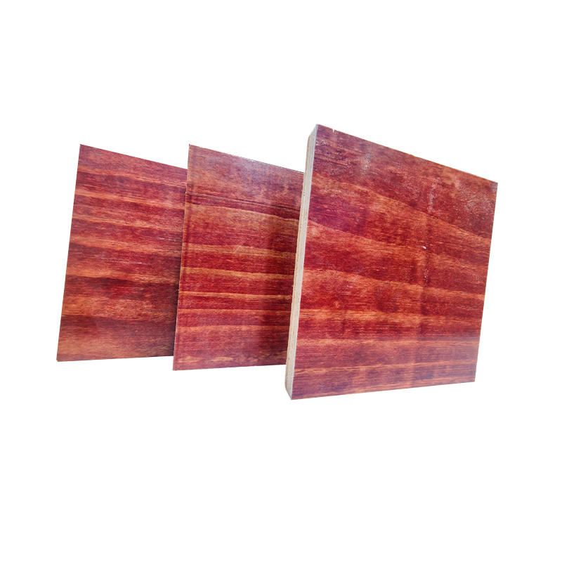 How does building red board resist moisture erosion during concrete pouring?